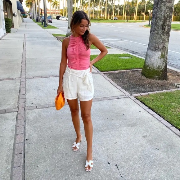 A.L.C. Adley Ruched Top Size L - Picture 3 of 13